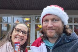 Andrea und Tobi bei der Nikolausaktion